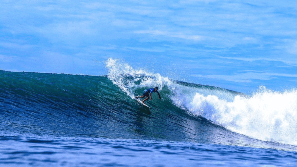 Cultural insights for travelers?>